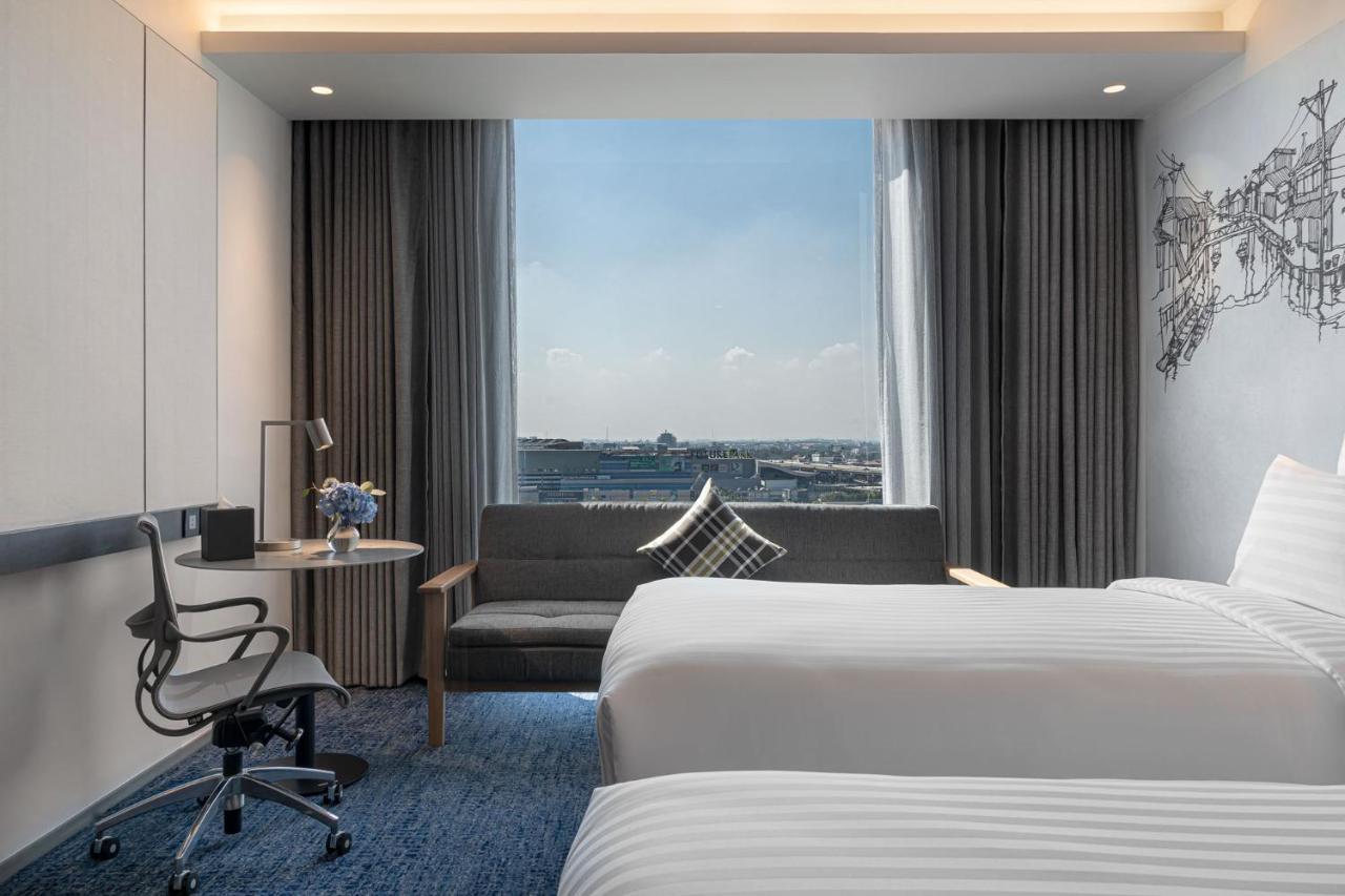 Novotel Bangkok Future Park Rangsit Патхумтхани Экстерьер фото