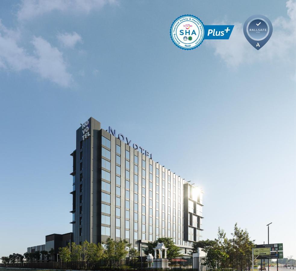Novotel Bangkok Future Park Rangsit Патхумтхани Экстерьер фото