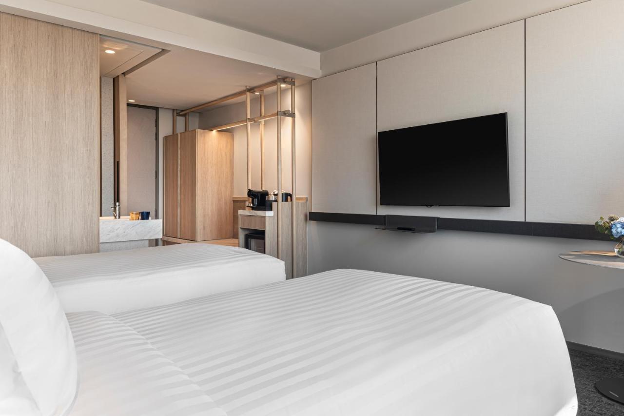 Novotel Bangkok Future Park Rangsit Патхумтхани Экстерьер фото