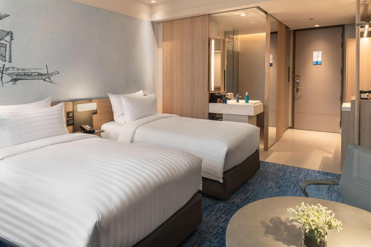 Novotel Bangkok Future Park Rangsit Патхумтхани Экстерьер фото