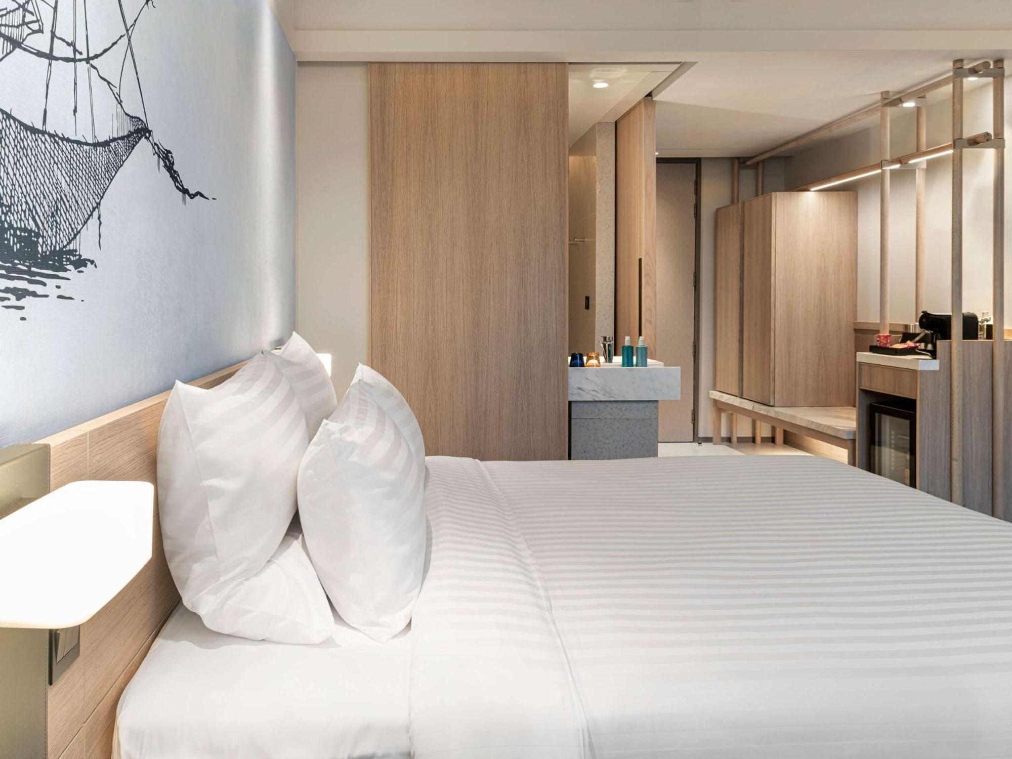 Novotel Bangkok Future Park Rangsit Патхумтхани Экстерьер фото